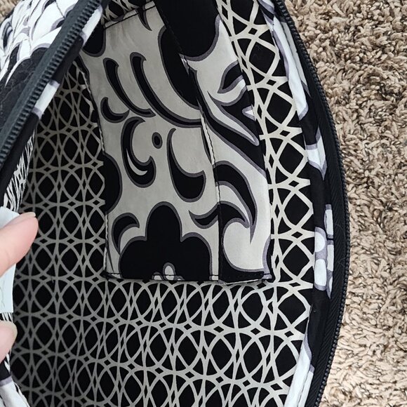 Vera Bradley Laptop Computer Case Zip Black White NWT 14x11 - Picture 3 of 5